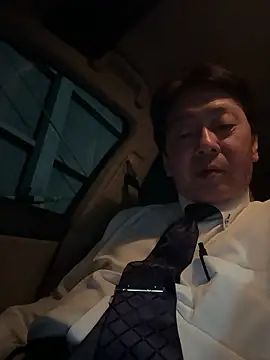 SaneService9 online show from April 2026 06:09:02 PM