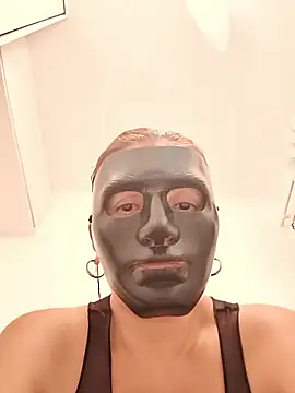 Snapshot of MideleyBranquis chatting on September 2025 01:05:01 AM MideleyBranquis online show from September 2025 01:05:01 AM