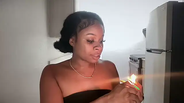 Snapshot of miamiworld chatting on February 2026 02:00:02 AM miamiworld online show from February 2026 02:00:02 AM