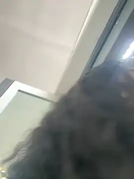 miamiworld online show from April 2026 10:13:01 PM