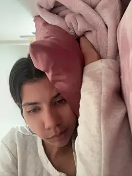 adop me   online show from April 2026 08:47:02 PM