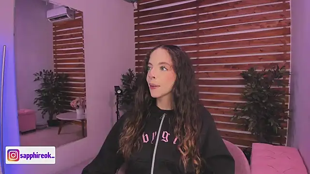 Sapphire Venuss online show from November 2025 02:12:01 AM