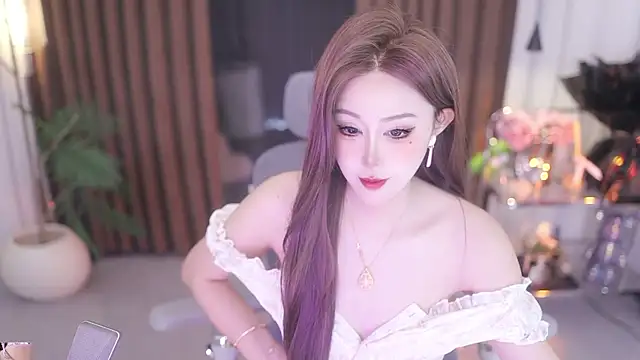 Evajoannana online show from May 2026 10:54:01 AM