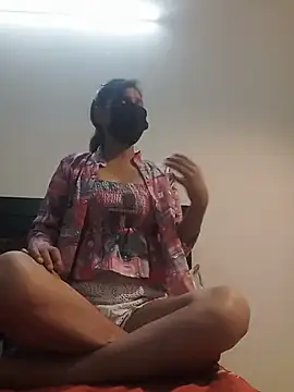 SHALU-KUMARI online show from December 2024 05:49:01 PM