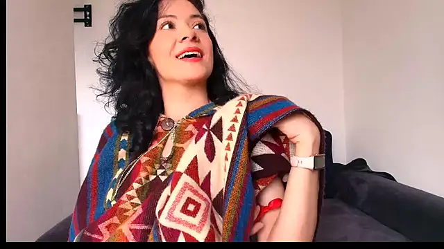 miabeautyxx online show from February 2026 01:52:02 PM