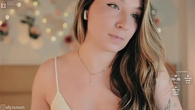 alysuuun online show from April 2026 06:47:01 PM