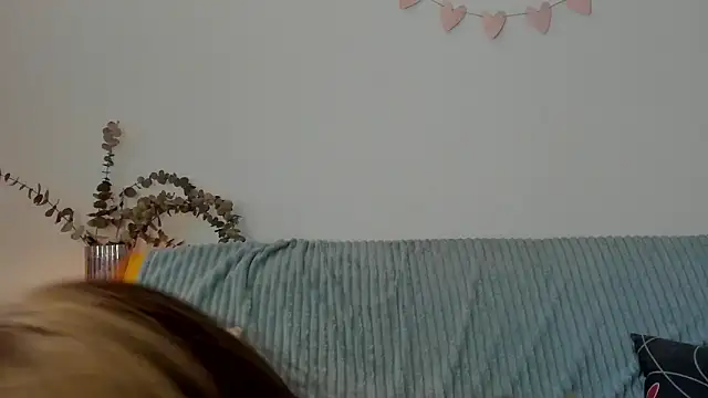 erika hoiree online show from September 2025 04:08:02 AM