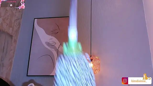 KimDevinne online show from March 2025 05:35:02 AM