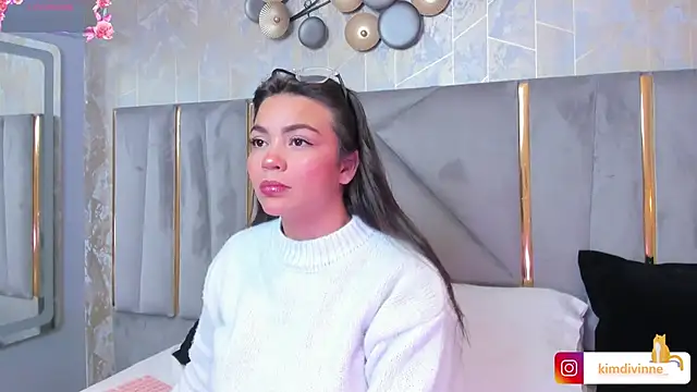 KimDevinne online show from March 2025 02:30:02 AM