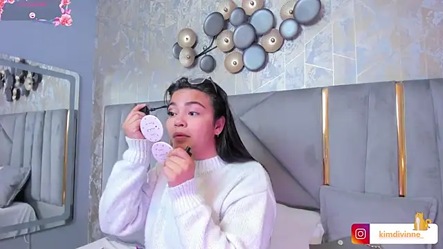 KimDevinne online show from March 2025 02:46:01 AM