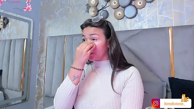 KimDevinne online show from February 2025 02:41:02 AM