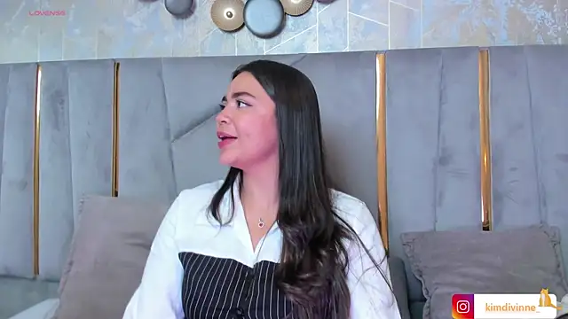 KimDevinne online show from September 2025 03:06:02 AM