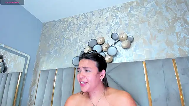 KimDevinne online show from February 2026 03:15:02 AM