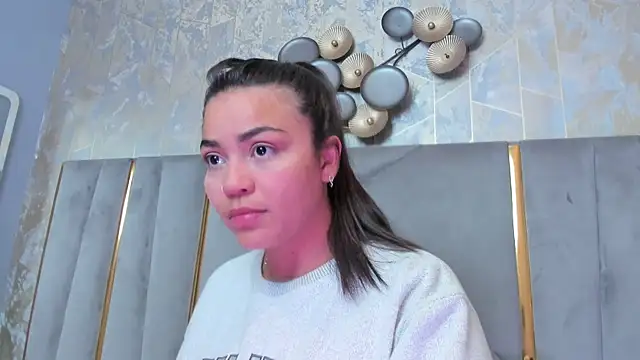 KimDevinne online show from January 2026 02:18:02 AM