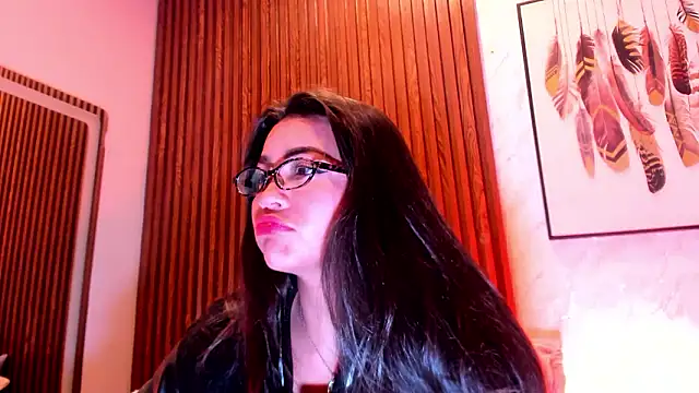 KimDevinne online show from February 2026 02:55:02 AM