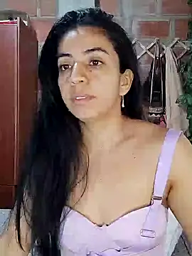 Snapshot of anngela01 chatting on January 2025 06:03:01 PM anngela01 online show from January 2025 06:03:01 PM