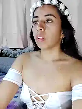 Snapshot of anngela01 chatting on January 2025 08:16:02 PM anngela01 online show from January 2025 08:16:02 PM