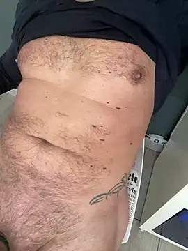 Giorgiostant online show from April 2026 10:10:02 AM