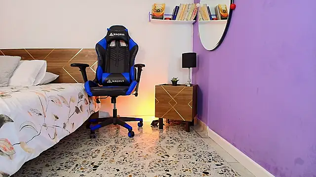 Snapshot of amber_maxwell chatting on March 2025 11:50:02 PM amber maxwell online show from March 2025 11:50:02 PM