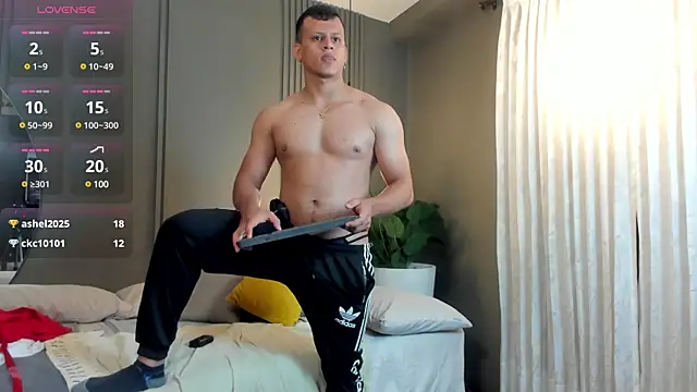 Alex towers online show from December 2024 11:39:01 PM