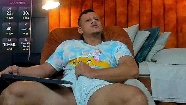 Alex towers online show from December 2024 09:40:02 PM