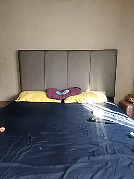 ThickPearlx23 online show from April 2026 07:09:02 AM