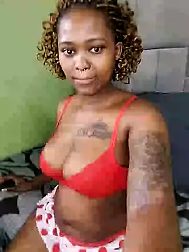 ThickPearlx23 online show from November 2025 06:03:02 AM
