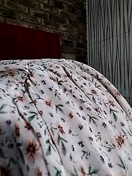 ThickPearlx23 online show from May 2026 05:15:02 AM