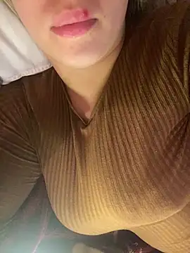 69Laura696 online show from February 2025 03:21:01 PM