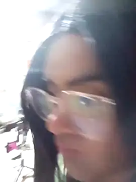 Snapshot of yovana13 chatting on December 2025 01:16:02 PM yovana13 online show from December 2025 01:16:02 PM