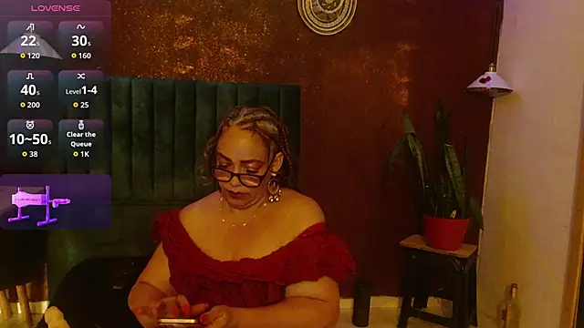 Snapshot of PervertedMature chatting on April 2026 04:13:02 AM PervertedMature online show from April 2026 04:13:02 AM