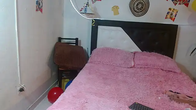 PervertedMature online show from June 2026 12:52:02 AM