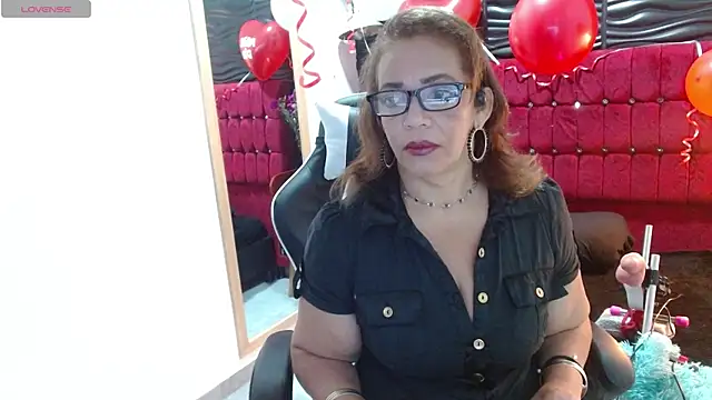 Snapshot of PervertedMature chatting on March 2025 03:22:01 AM PervertedMature online show from March 2025 03:22:01 AM