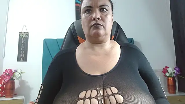 Snapshot of Dubraska1 chatting on March 2025 10:17:01 PM Dubraska1 online show from March 2025 10:17:01 PM