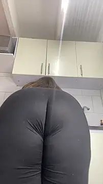 Chloee ep online show from October 2025 04:07:02 PM