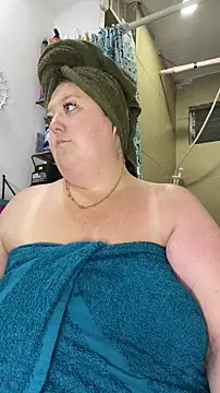 Chloee ep online show from December 2025 05:13:01 AM