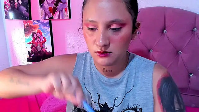 Mila nixon02 online show from April 2026 05:39:01 PM