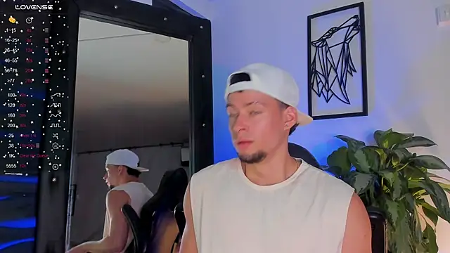 Snapshot of JadeSmiith_ chatting on November 2025 10:13:02 PM JadeSmiith online show from November 2025 10:13:02 PM