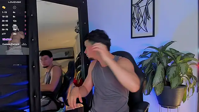 Snapshot of JadeSmiith_ chatting on November 2025 10:10:01 PM JadeSmiith online show from November 2025 10:10:01 PM