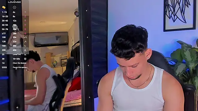 Snapshot of JadeSmiith_ chatting on November 2025 10:36:02 PM JadeSmiith online show from November 2025 10:36:02 PM