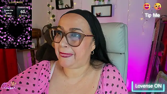 Gia Nahomi online show from March 2026 10:59:02 PM