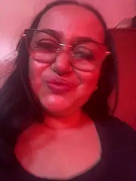 Gia Nahomi online show from January 2025 03:01:02 PM