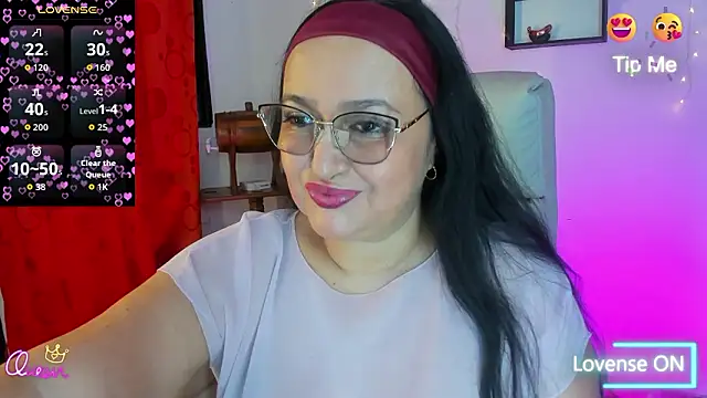 Gia Nahomi online show from February 2026 10:54:02 PM