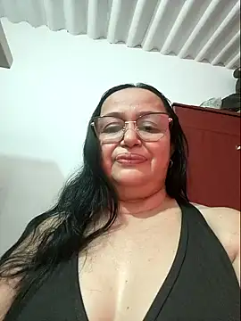 Gia Nahomi online show from January 2025 10:07:02 PM