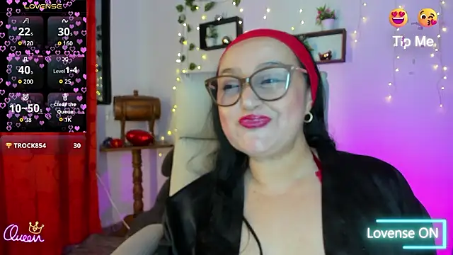 Gia Nahomi online show from March 2026 11:16:02 PM