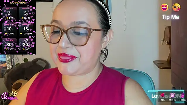 Gia Nahomi online show from May 2026 09:12:02 PM
