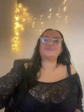 Gia Nahomi online show from January 2025 03:27:02 AM