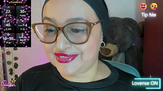 Gia Nahomi online show from May 2026 09:45:01 PM