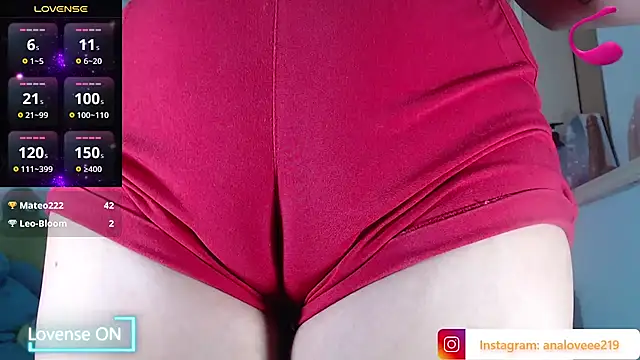 Snapshot of ana_studio chatting on October 2025 02:10:01 AM ana studio online show from October 2025 02:10:01 AM