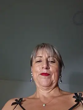 Snapshot of almaluna7 chatting on October 2025 10:56:02 PM almaluna7 online show from October 2025 10:56:02 PM